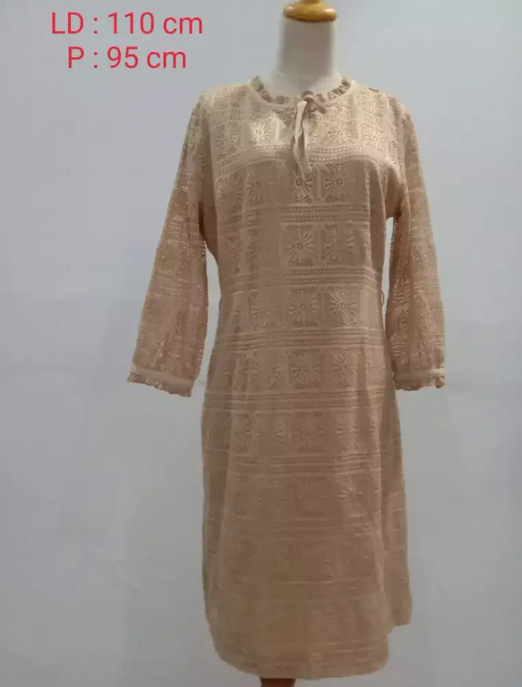 Dress Panjang Merk Mint Preloved