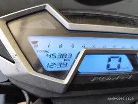 Motor CB150R StreetFire Gresik