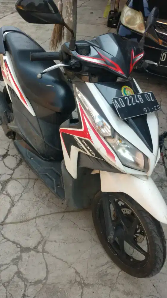 Vario techno 2011st mesin bagus stater jrenk