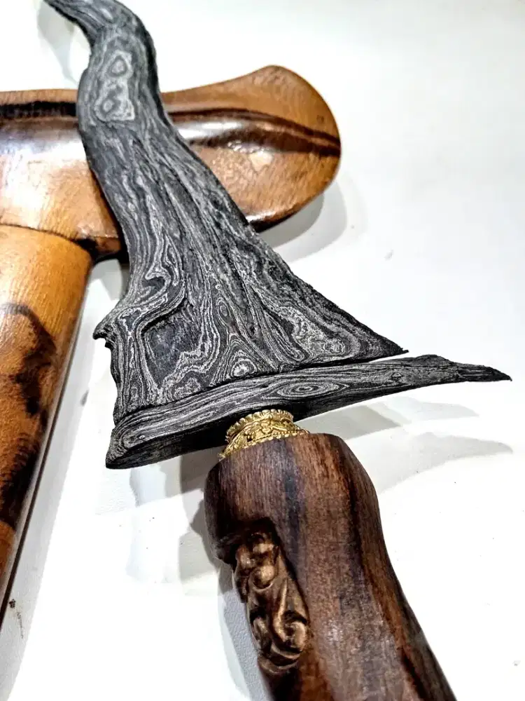 Keris Sepuh Sabuk Inten era Segaluh warangka Kendit