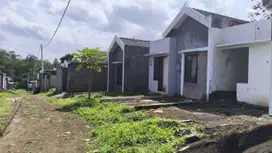 Rumah Cash atau Subsidi KPR Malang Dekat Exit Tol Sawojajar