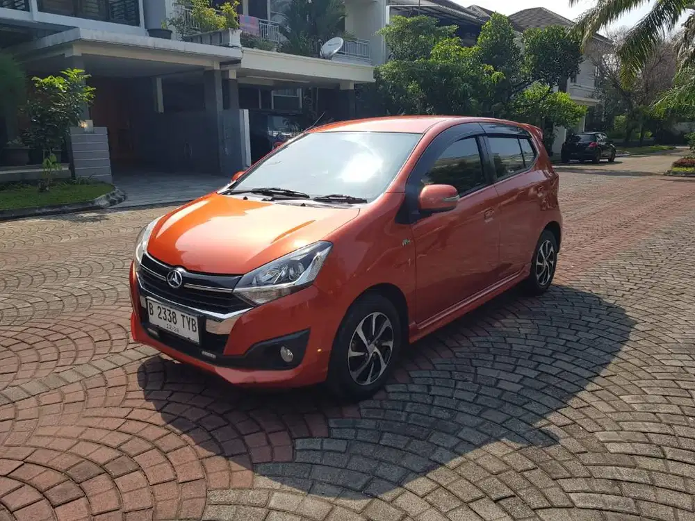 DP RENDAH AYLA R 1.2 AT 2018