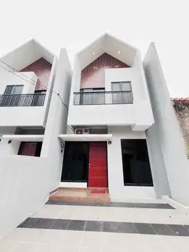 RUMAH SIAP HUNI DALAM KOMPLEK DI JATIASIH