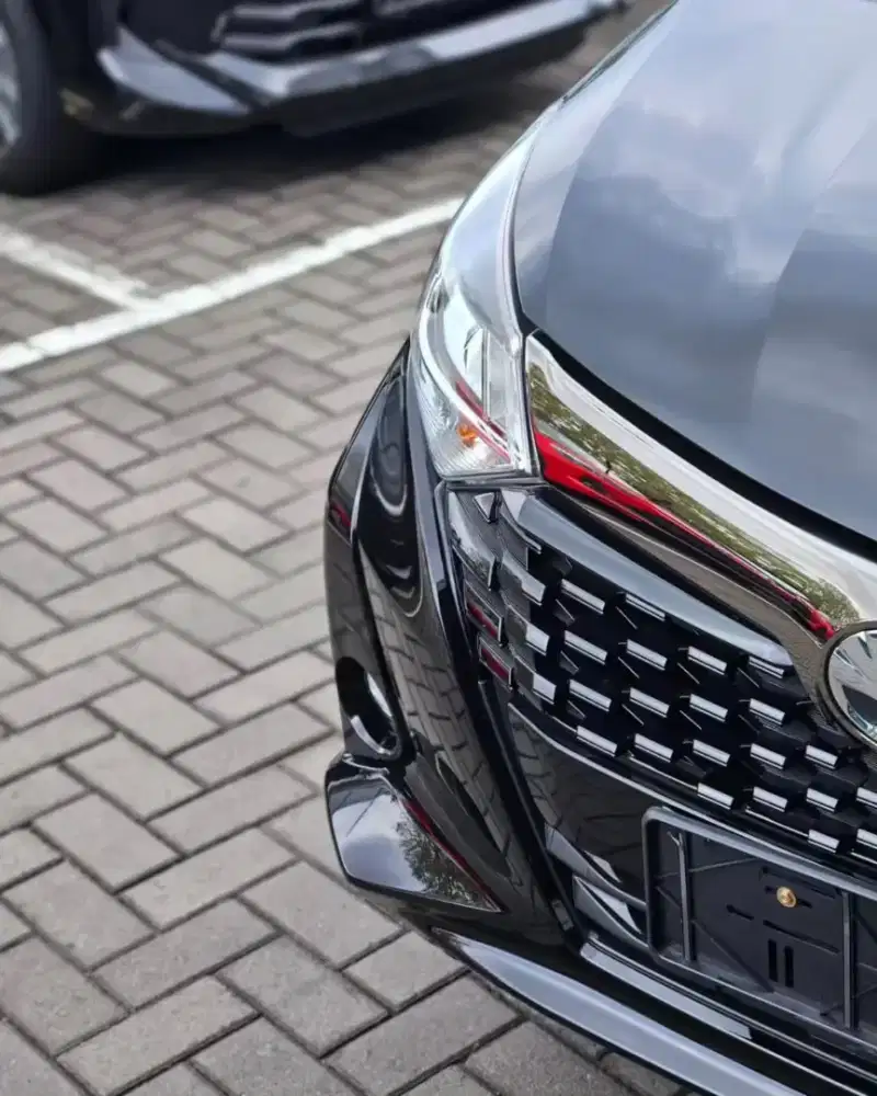 DIJUAL CALYA G  HITAM