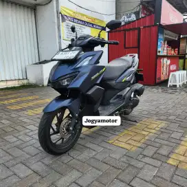 NEW VARIO 160 CBS TAHUN 2024