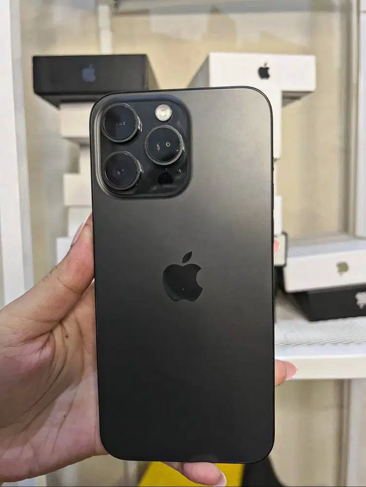 iPhone 15 Pro Max 1TB Inter