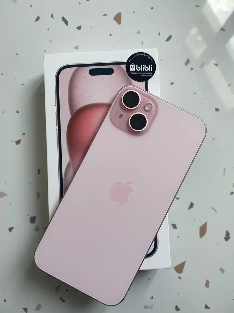 Iphone 15+ 128 garansi ibox