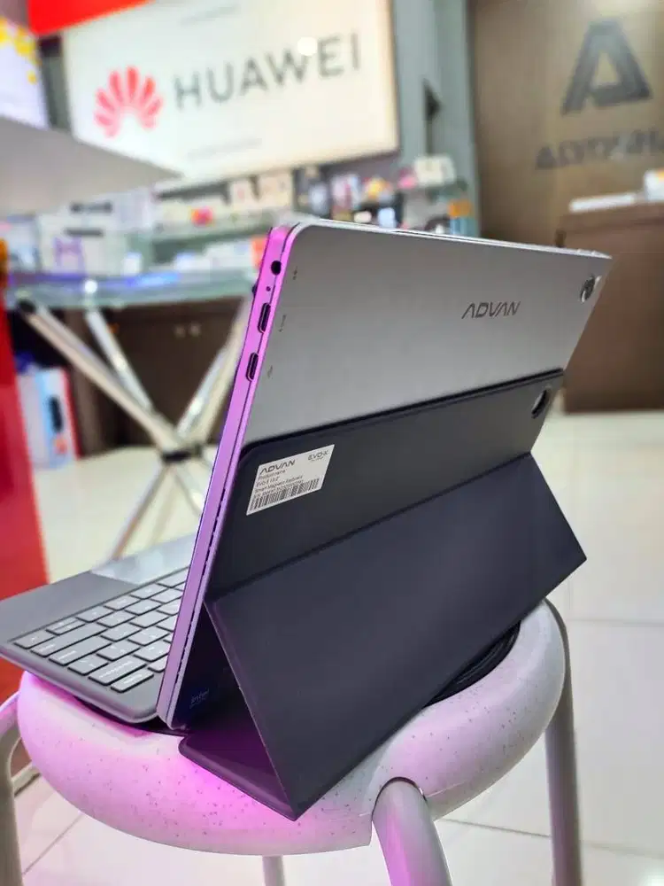 ADVAN EVO X  1301 N150-12GB-512 GB SSD-INTEL UHD GRAPHICS-WIND 11 13''