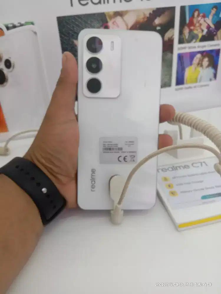 Realme C71 6300 MaH supervooc 45W