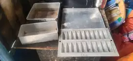 Peralatan kue masih bagus