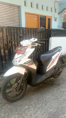 DIJUAL BEAT 2014 SURAT LENGKAP MESIN HALUS