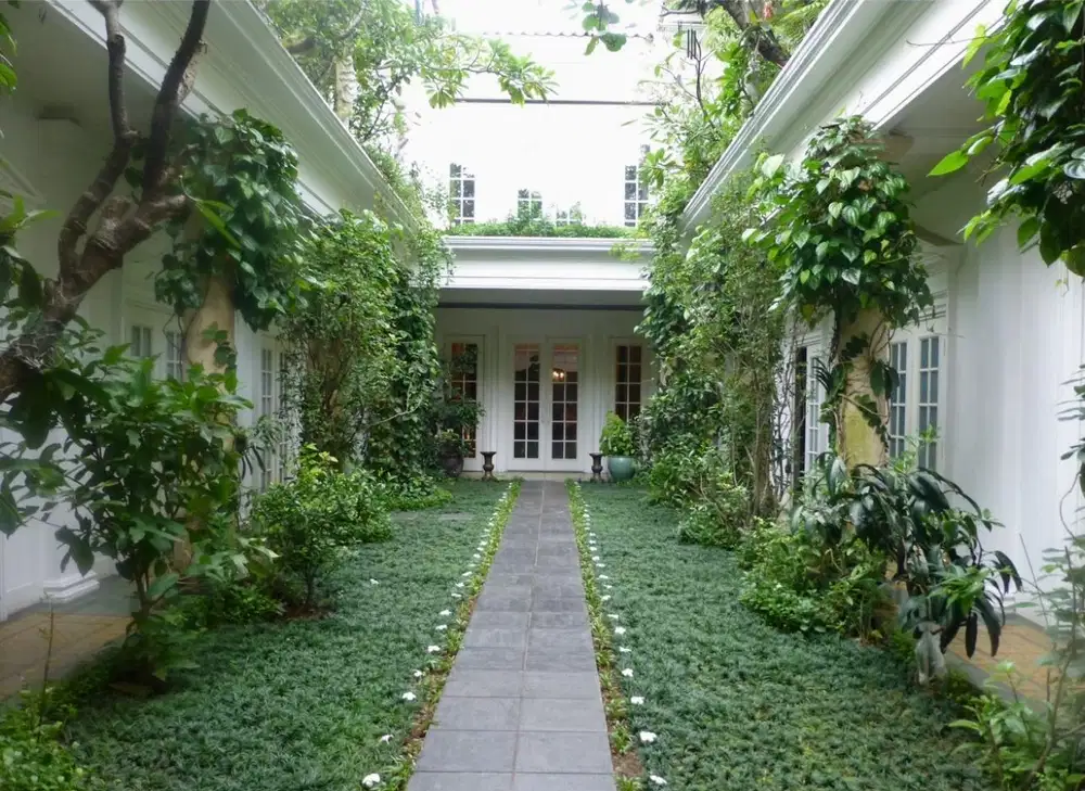 JUAL CEPAT RUMAH CANTIK JL. BESUKI, MENTENG, JAKARTA PUSAT (NEGO)