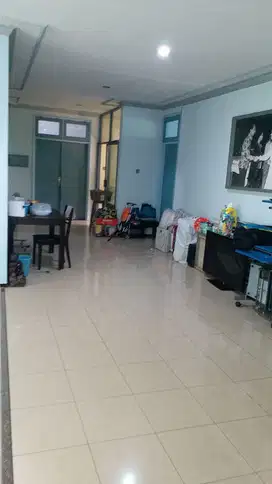 Dijual Rumah Cantik Dan Bagus Di Puri Indah jakarta barat