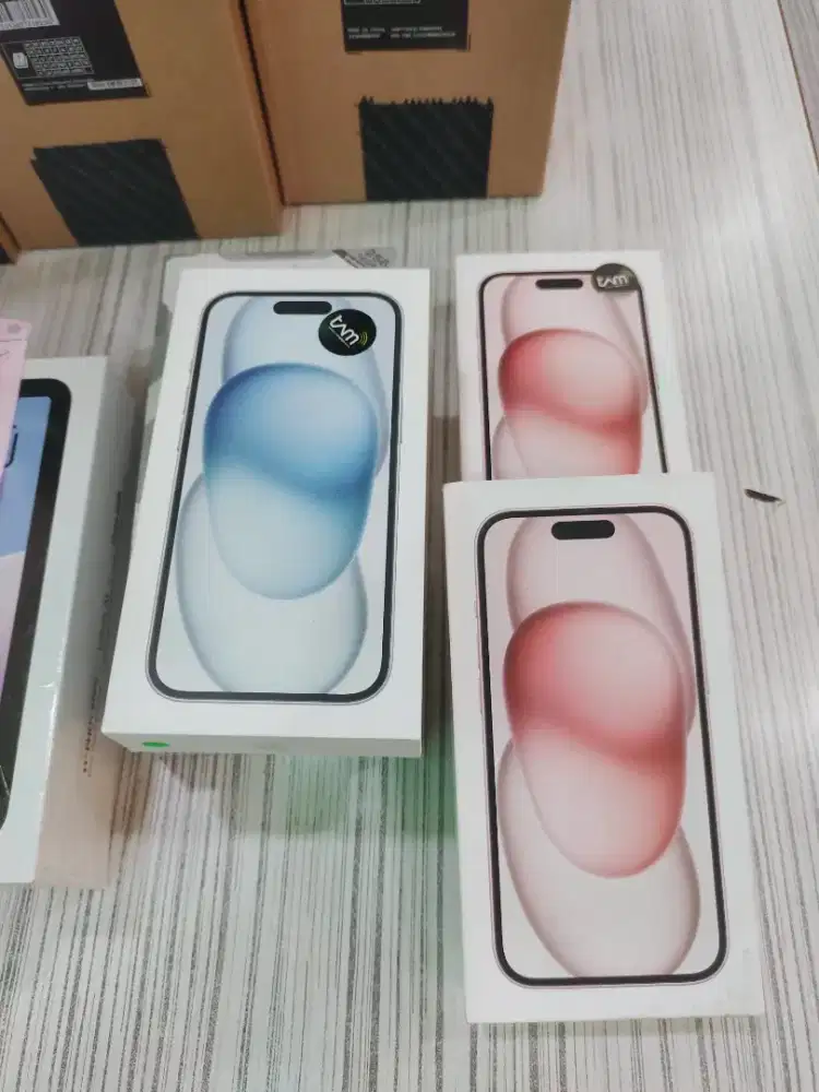 Iphone 15 serries pink 125 gb