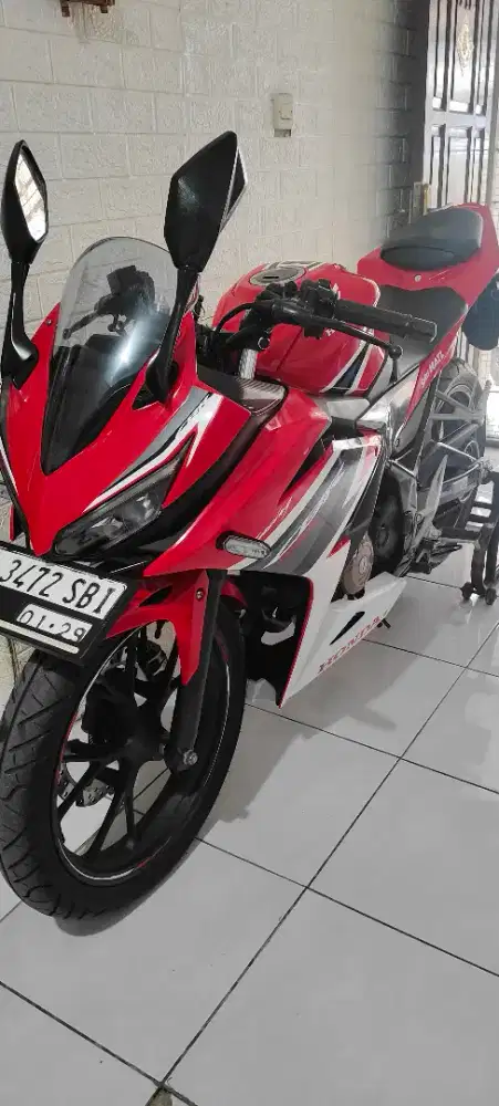 CBR 150R ABS 2019 RACING RED