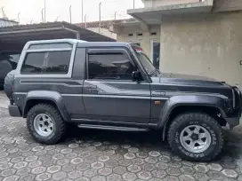 Jual cepat Daihatsu Taft Rocky independent 4x4 1997 siap menjelajah