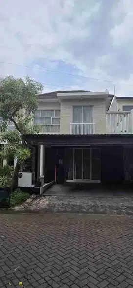Dijual cepat Rumah Royal Residence Surabaya