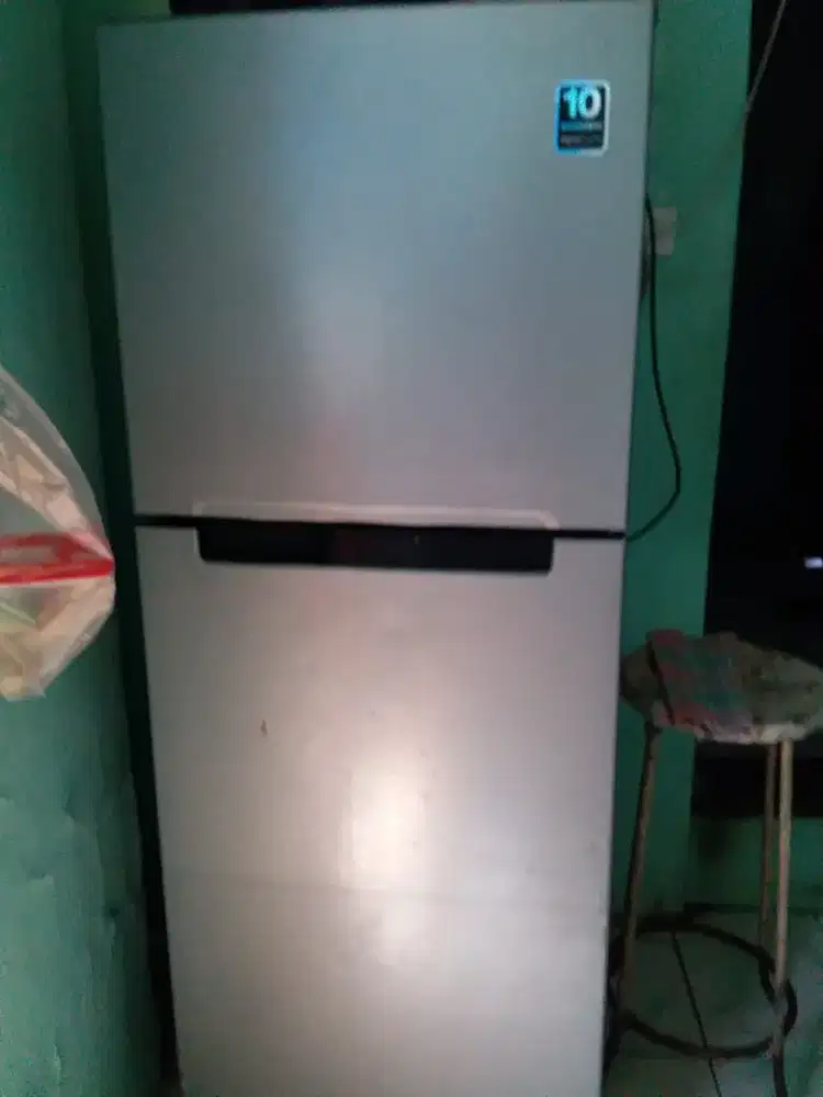 SERVIS KULKAS BERGARANSI