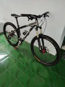 Polygon cozmic TX 4 (27,5)