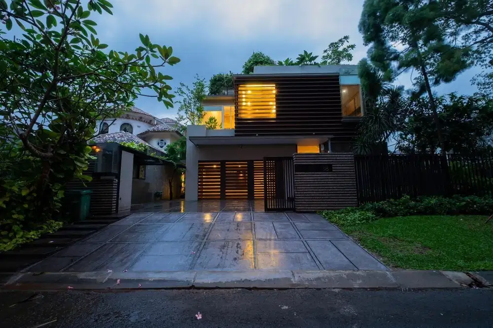 JUAL CEPAT RUMAH DI TAMAN GOLF KARAWACI, TANGERANG