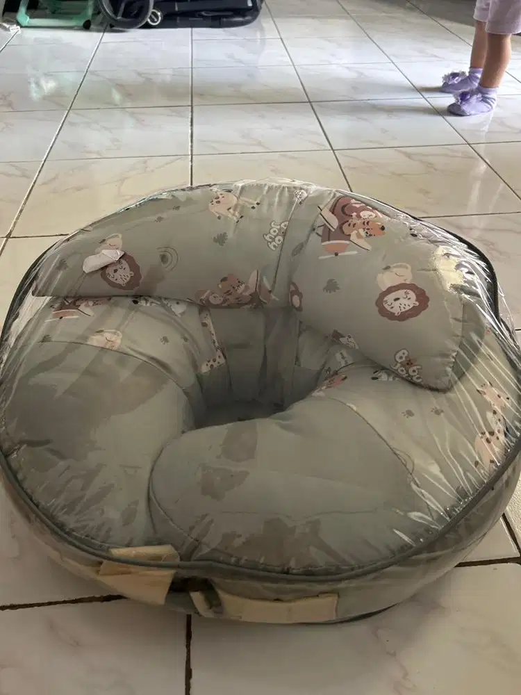 Jual bantal menyusui