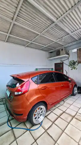 Ford Fiesta type S pajak hidup BU