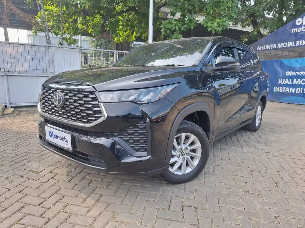 Pajak Panjang - Toyota Kijang Innova 2.0 Zenix G CVT Bensin-AT 2022