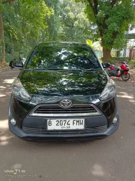 Toyota Sienta 1.5 G A/T