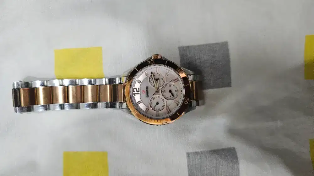 Jam tangan expedition chronograph two tone