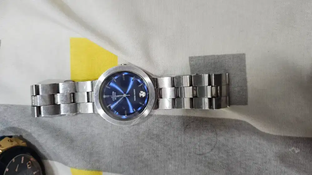 Jam Tangan Citizen Quartz – Blue Dial (Second)