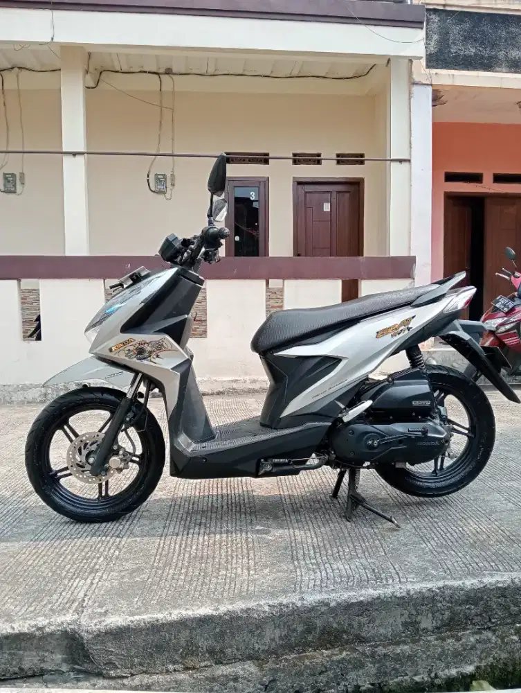 Honda Beat street new LED thn 2022
