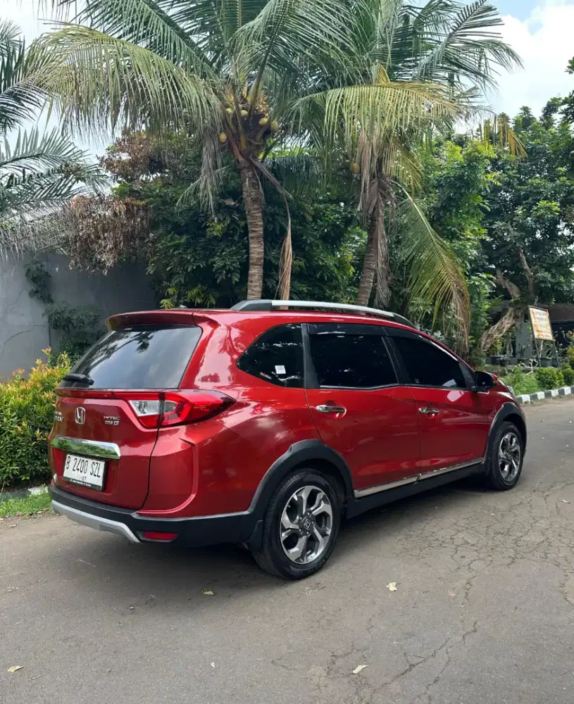 Honda BR-V 1.5 E CVT 2017 Full Original Low KM DP Minim Bonus BBN