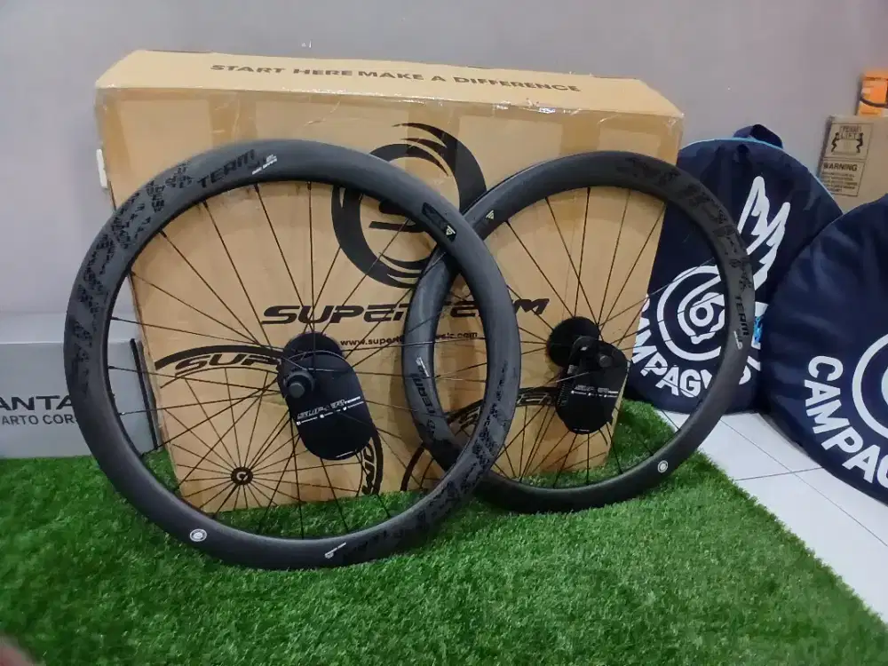 Wheelset Roadbike SUPERTEAM 50MM DISCBRAKE CARBON BARU