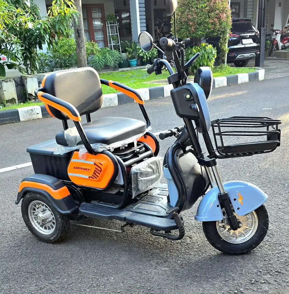 Sepeda listrik genio roda 3