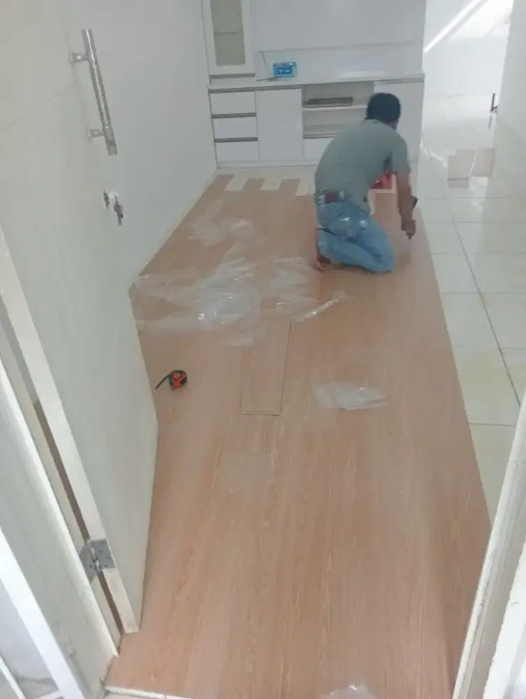 Edisi turun harga sedia viynil lantai free pemasangan area jogja