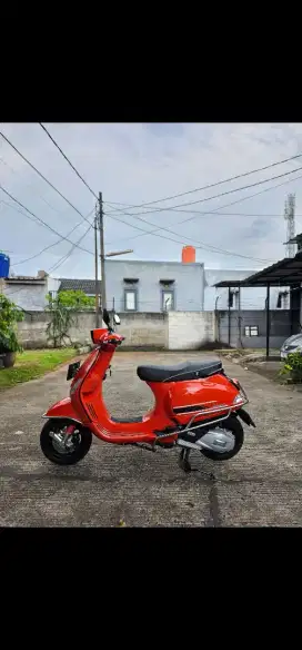 Jual Vespa S 125 Orange Super Mulus