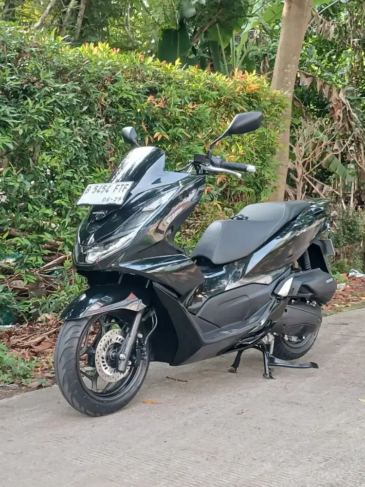 KM 10RB HONDA NEW PCX 160 CBS TAHUN 2024