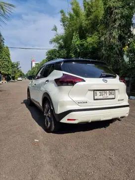 Nissan Kicks Tahun 2021 KM 29 Ribu tgn 1 Nama Sendiri