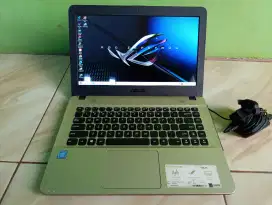 Laptop Asus X441M Ram 4GB ddr4 kondisi normal semua tinggal pake