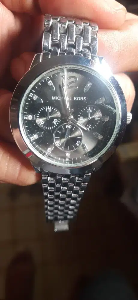 Jam tangan Pria