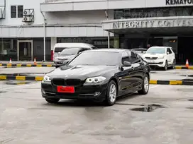 BMW 528i luxury (F10) Th 2012