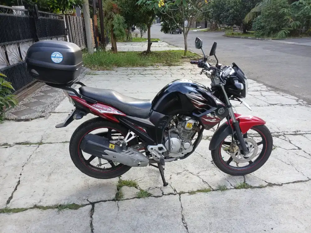 Yamaha Scorpio 225 cc