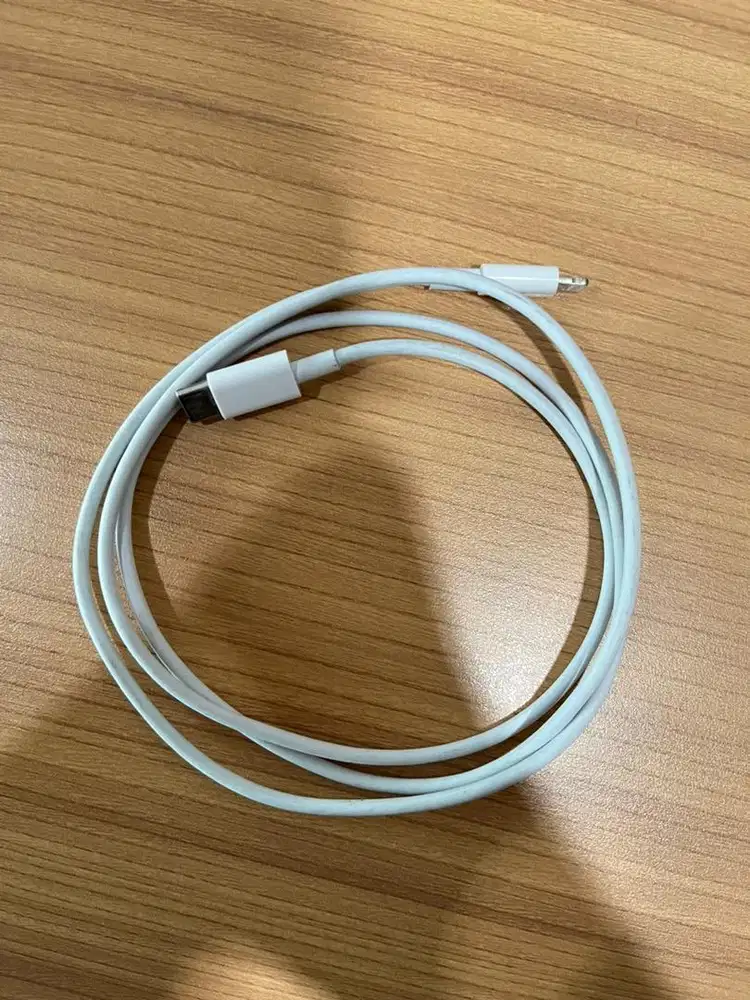 Kabel iphone USB-C to Lightning