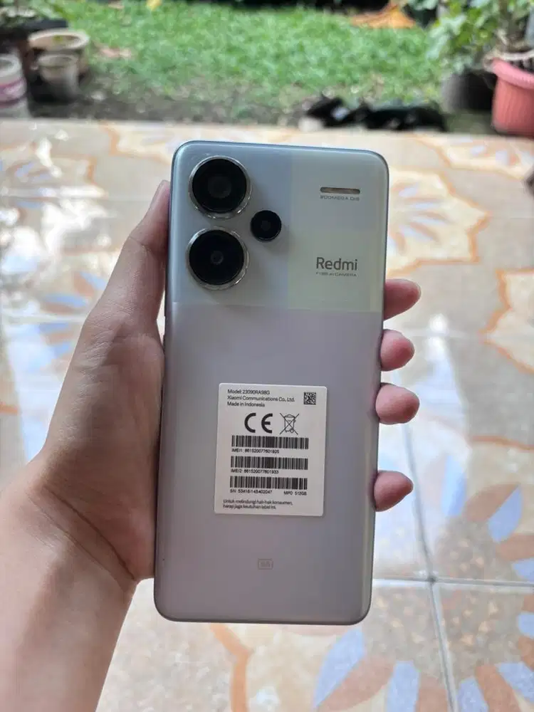 Xiaomi Redmi Note 13 Pro+