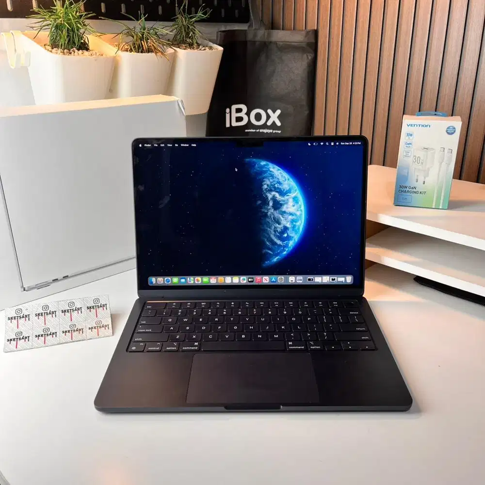 MacBook Air M2 16gb 256gb iBox Midnight Battery Health 100% Garansi
