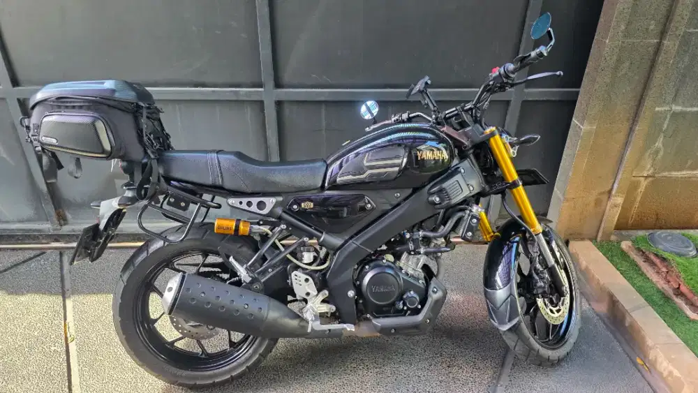 Yamaha XSR 155cc Black 2023