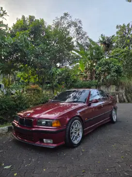 BMW E36 323i M/T 1998