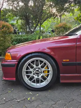 BMW E36 323i M/T 1998