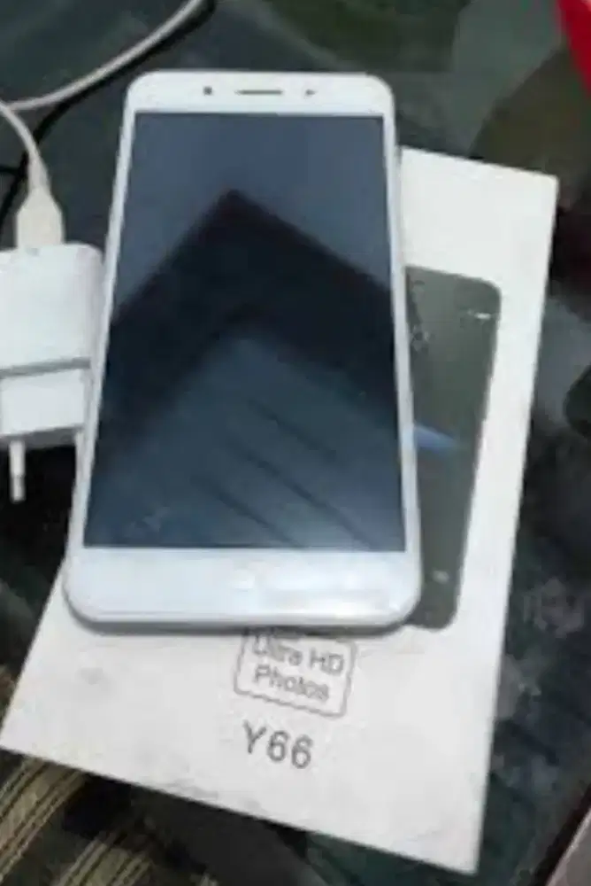 Murah hp Vivo Y66 4/64 lkp mulus normal