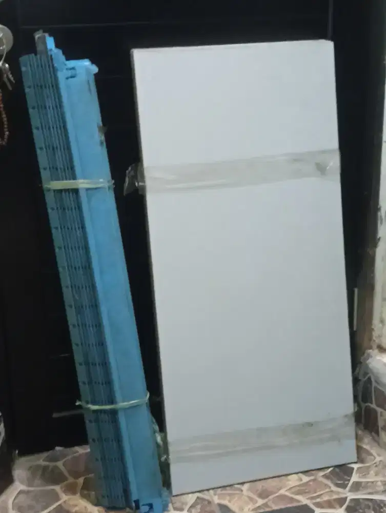 Jual rak buat usaha Wood dan besi
